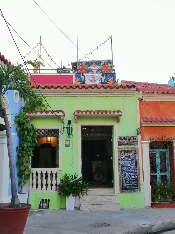 Casa Mama Waldy Hostel Cartagena ภายนอก รูปภาพ