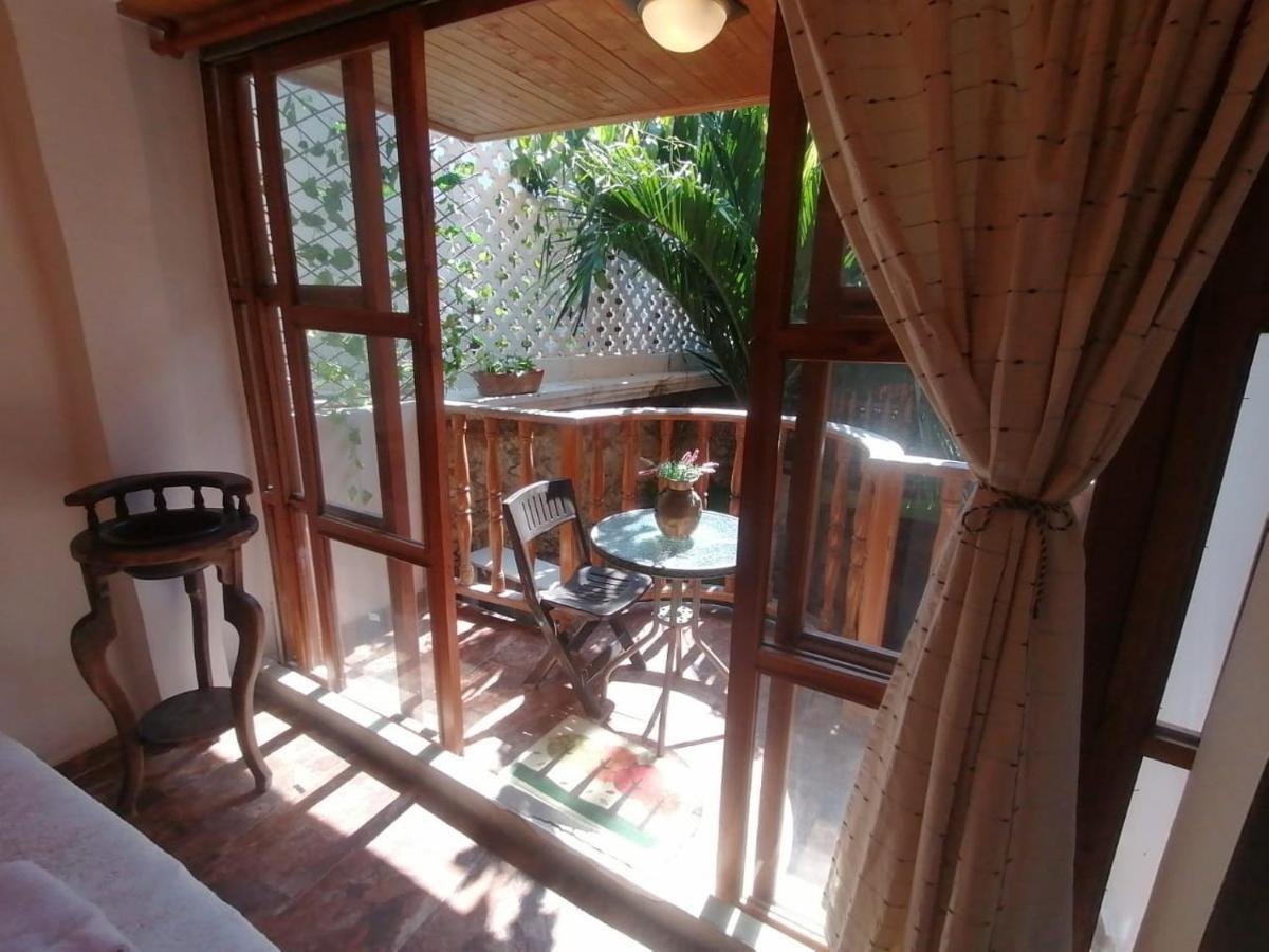 Casa Mama Waldy Hostel Cartagena ภายนอก รูปภาพ