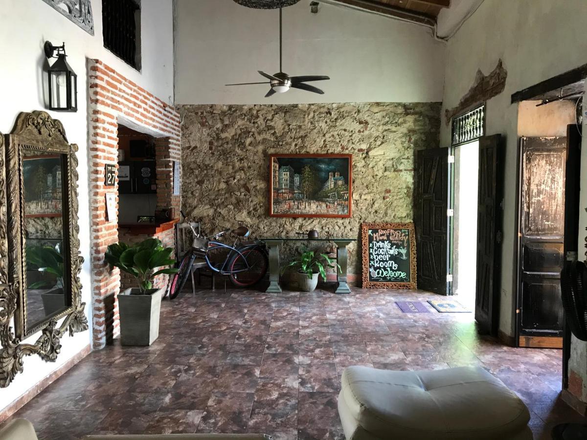Casa Mama Waldy Hostel Cartagena ภายนอก รูปภาพ
