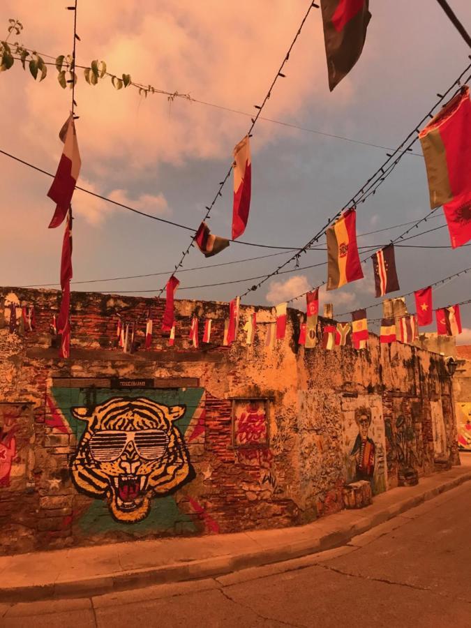 Casa Mama Waldy Hostel Cartagena ภายนอก รูปภาพ