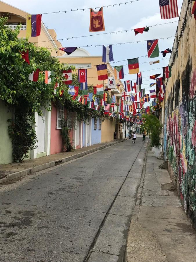 Casa Mama Waldy Hostel Cartagena ภายนอก รูปภาพ