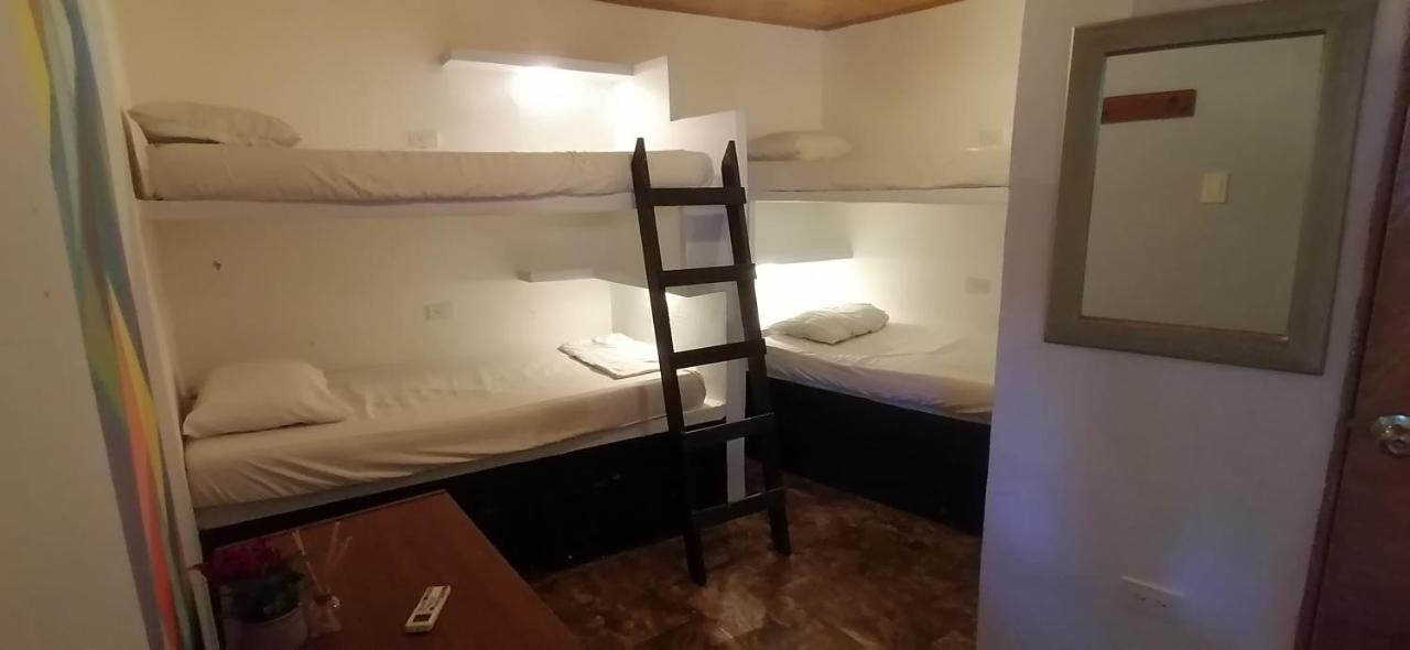 Casa Mama Waldy Hostel Cartagena ภายนอก รูปภาพ