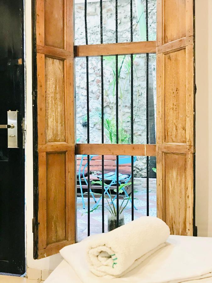 Casa Mama Waldy Hostel Cartagena ภายนอก รูปภาพ