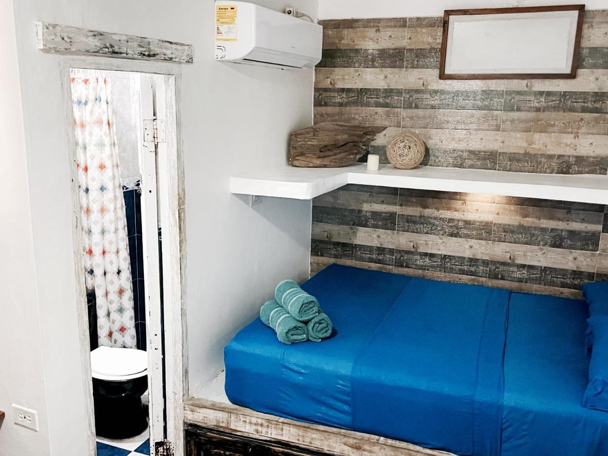 Casa Mama Waldy Hostel Cartagena ภายนอก รูปภาพ